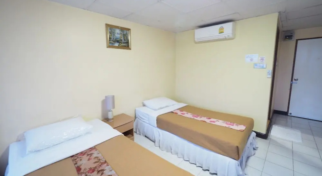 Номер Standard Navanakorn Golden View