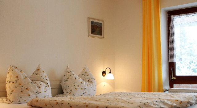 Gästehaus Quellenhof, Foglalás Szálloda Bad Reichenhall Berchtesgadener Land, Rupertus Thermae közelében