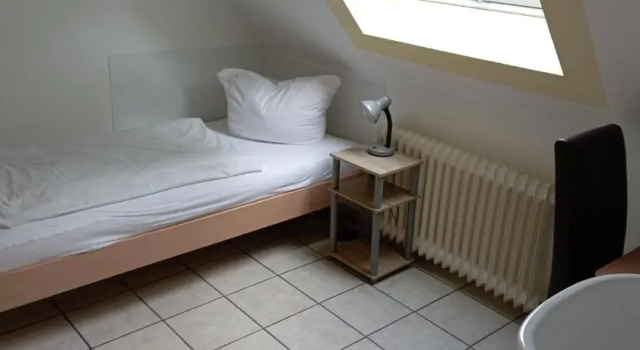 Номер Standard Pension Grübel