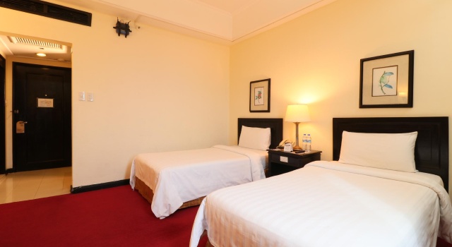 Номер Superior Bayview Park Hotel Manila