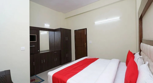 Oyo 26757 Mds Residence