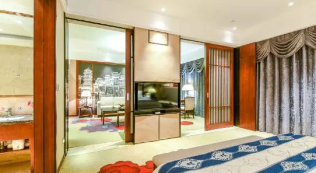 Люкс Executive Duyun Maojianli Hotel (Qinhan Film City)