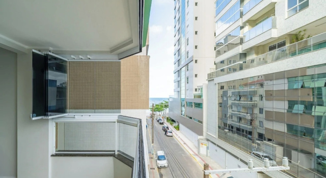 Apt 60m From sea - Meia Praia Itapema Obs0301