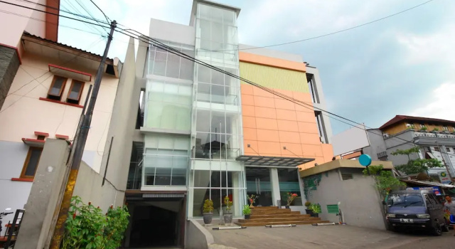 Airy Asia Afrika Pangarang 24 Bandung, Брондау Қонақ үй Bandung Kidul 