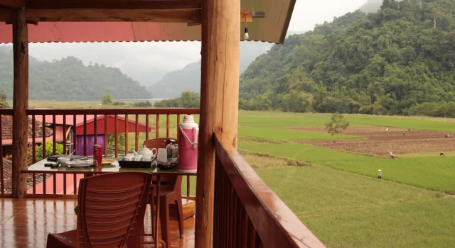 Кровать в общем номере Tran Xuan Homestay - Hostel
