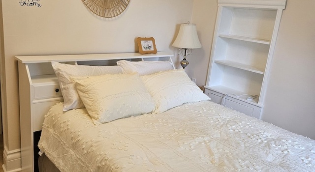 Sunflower Guest Suites, Foglalás Panzió Summerside 