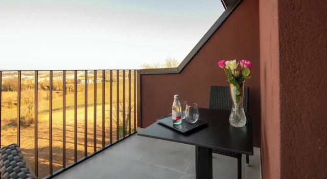 Четырёхместный полулюкс Ile Hotel