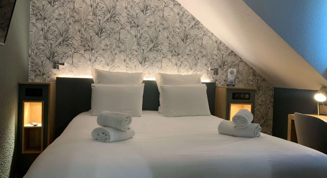 Трёхместный номер Standard Kyriad Beaune