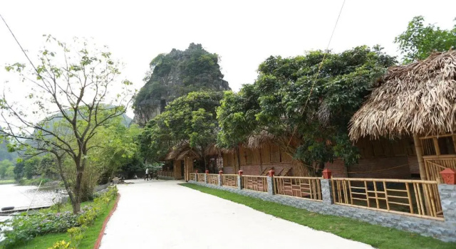 Четырёхместный номер Standard с видом на горы Quoc Khanh Bamboo Homestay - Hostel
