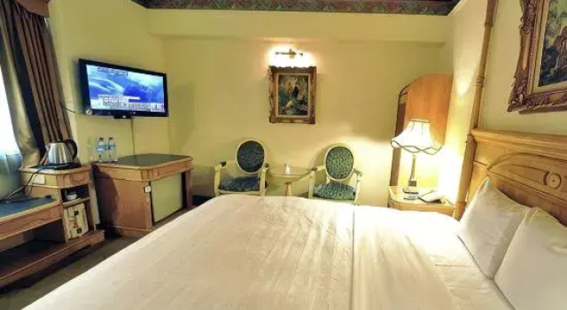 Люкс Business KaRo Hotel