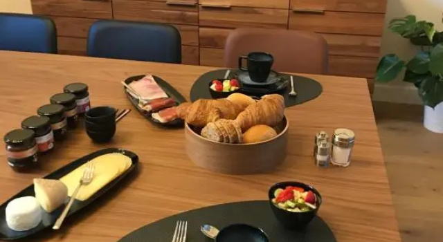 B&B Inn Between, Забронировать Отель Macharius-Heirnis Гент