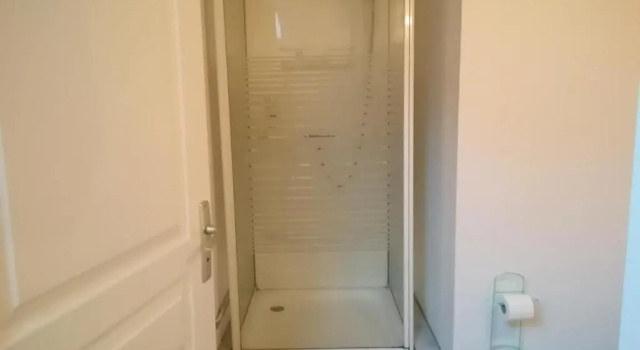 Studio mansardé à Oyonnax, Забронировать Апартаменты/квартира Ойонна 