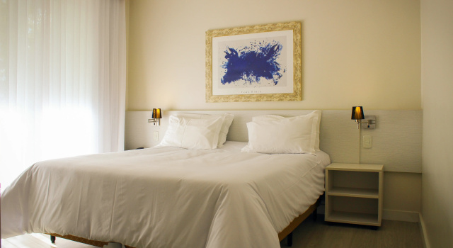 Charrua Hotel, Забронировать Отель Отели Риу-Гранди-ду-Сул 3 звезды, 3*