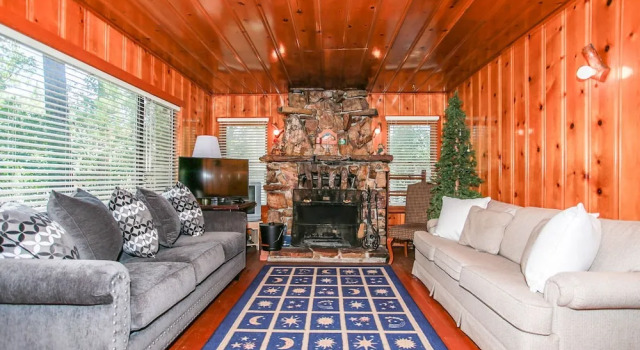 Nana's Cottage Retreat, Забронировать Дом для отпуска Виллы San Bernardino Mountains, Вилла