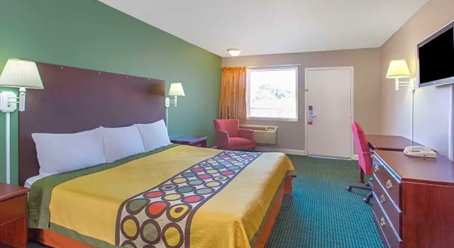 Номер Standard Super 8 by Wyndham Durham/University Area NC