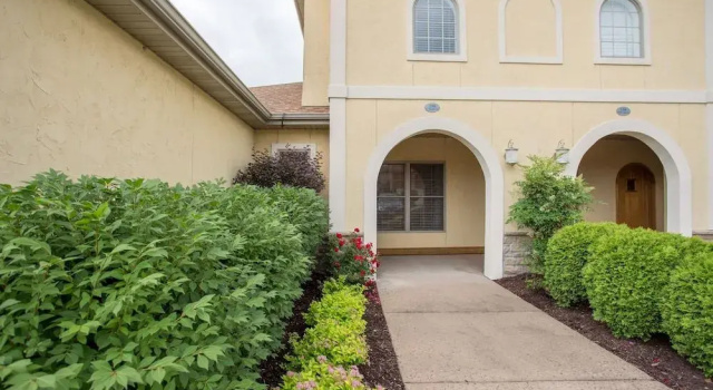 Vista - Sleeps 6-10 4 Bedroom Villa by RedAwning, Rezervovat Vila Branson Table Rock Lake