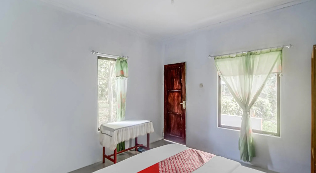 Tangkoko Jungle Homestay By OYO, Book Hotel Manado 