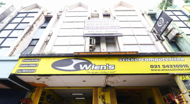 Wiens Residence BSD, Rezerwuj Hotel Tangerang Banten, w pobliżu Grand Serpong Mall