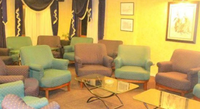 Resort Prima Coolibah, Book Ferieresort Cisarua hoteller med pool, Swimmingpool