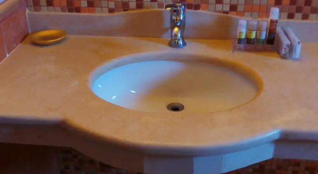 Полулюкс с балконом Aiora Guesthouse