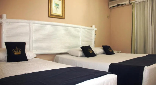 Четырёхместный номер Standard Hotel Solar do Imperador