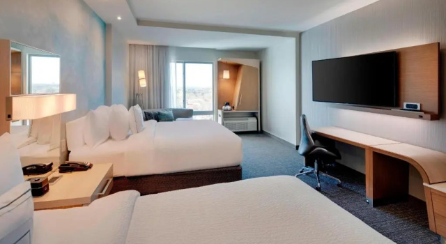 Четырёхместный номер Standard с видом на город Courtyard by Marriott Atlanta Vinings/Galleria