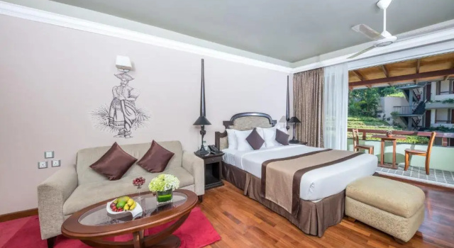 Номер Deluxe Earl's Regent Hotel