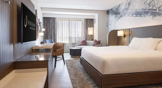 Двухместный номер Deluxe Horseshoe Lake Charles, A Caesars Destination