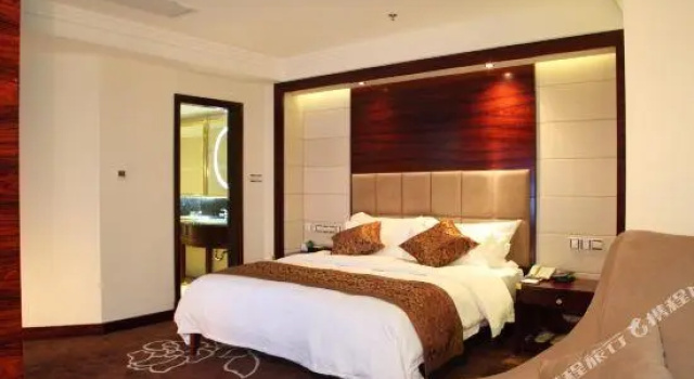 Люкс Business Hengwei Hotel