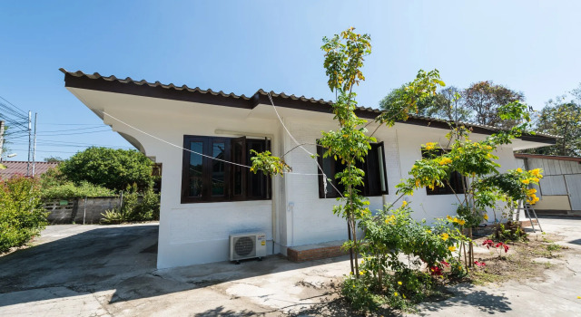 Huan Amphan, Забронировать Гостевой дом Чианграй провинция Чианграй, рядом с Rong Suea Ten Temple