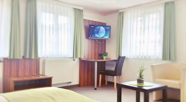 Konfor çift kişilik oda Hotel Garni Goldene Traube