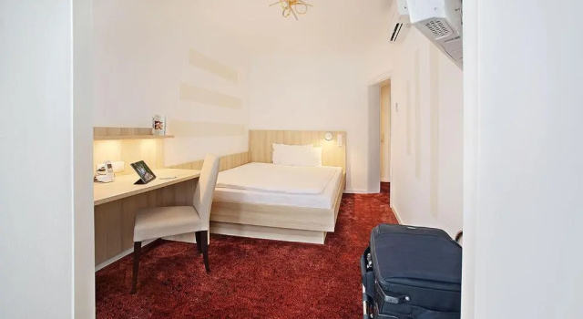 Одноместный номер Comfort Hotel Brenner