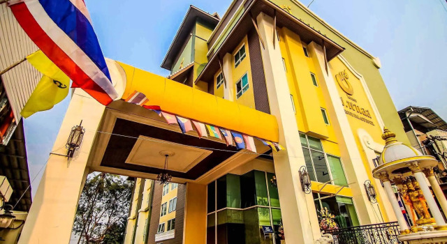 Chour Palace Hotel, Забронировать Отель Мае Сай провинция Чианграй