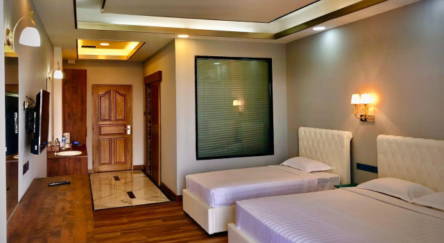 Juniorsuite Excel River View Hotel