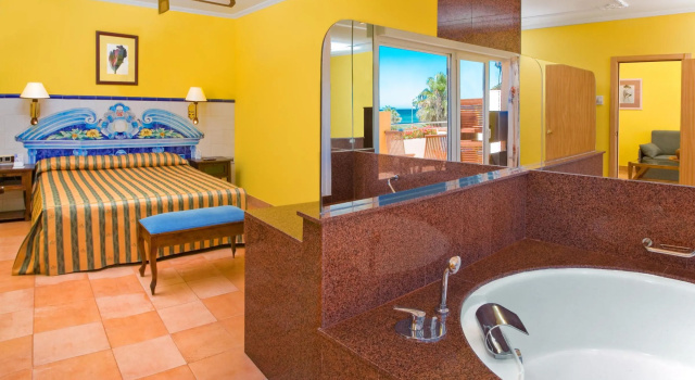Playaballena Hotel