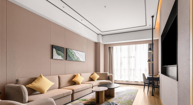 Люкс Deluxe Hilton Garden Inn Fenyang Yulongwan