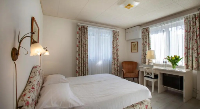 Двухместный номер Standard с балконом Piccolo Hotel
