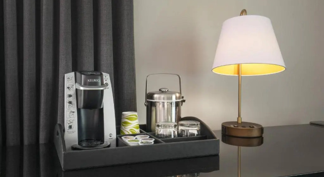 Четырёхместный номер Standard Le Meridien Boston Cambridge