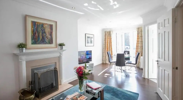 Апартаменты Grand Canal District Apartments