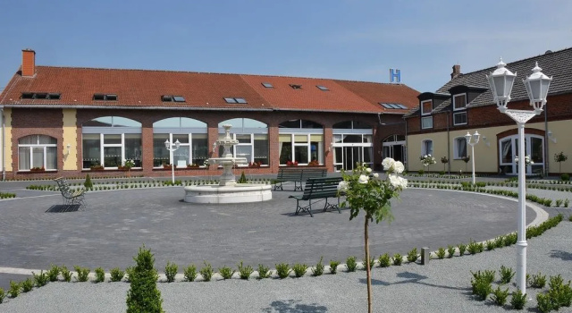 Sport- & Vital-Resort Neuer Hennings Hof, Забронировать Отель Перлеберг 