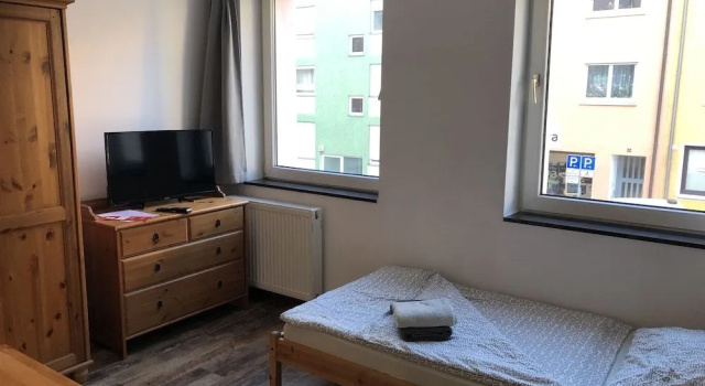Mitte  24