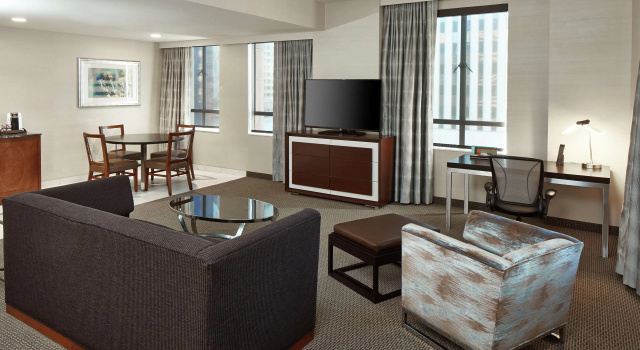 Hilton Garden Inn Phoenix Downtown, Забронировать Отель Феникс - центр города Финикс, рядом с Коппер-сквер