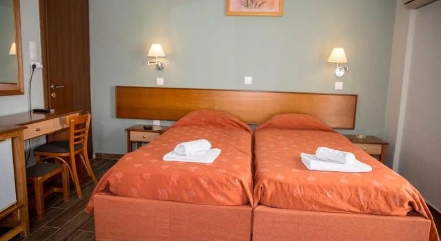 Togias Hotel, Забронировать Отель Эгина Эгина