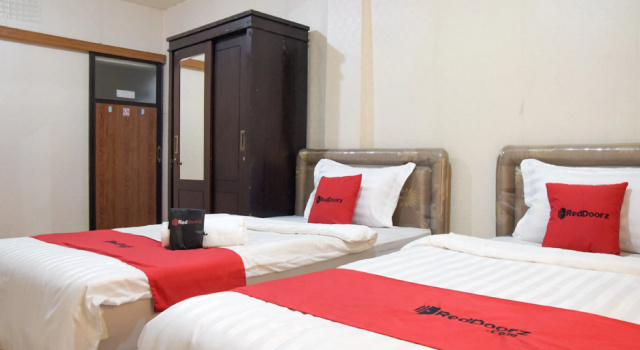 RedDoorz near Pelabuhan Tanjung Perak 2 Surabaya