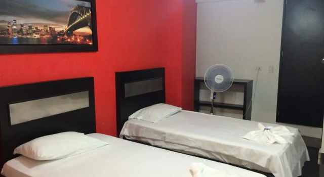 Ayenda 1225 Hotel Praga Medellin, 예약 호텔 메데인 Antioquia