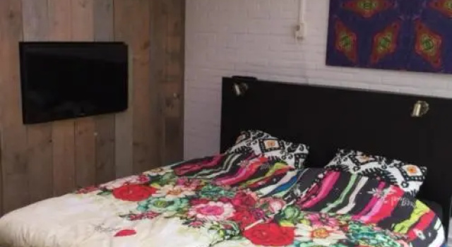 B & B Resydentie Happy Home 11, Rezerwuj Hotel Neerbeek 