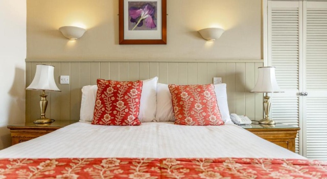 Двухместный номер Standard с видом на море Best Western Walton Park Hotel