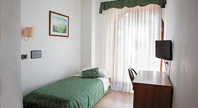 Одноместный номер Standard с балконом и с видом на море Andromaco Palace Hotel