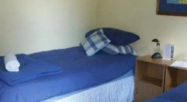 YHA Christchurch Rolleston House, Забронировать Отель Отели региона Кентербери с парковкой, Парковка
