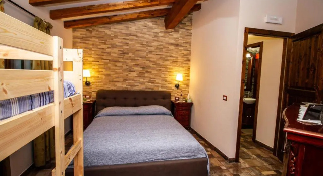 Le Muse Country House - Gole Alcantara, Забронировать Отель Отели Мотта-Камастры с бассейном, Бассейн